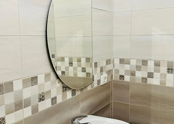 The Cozy Balcony Family Тирана